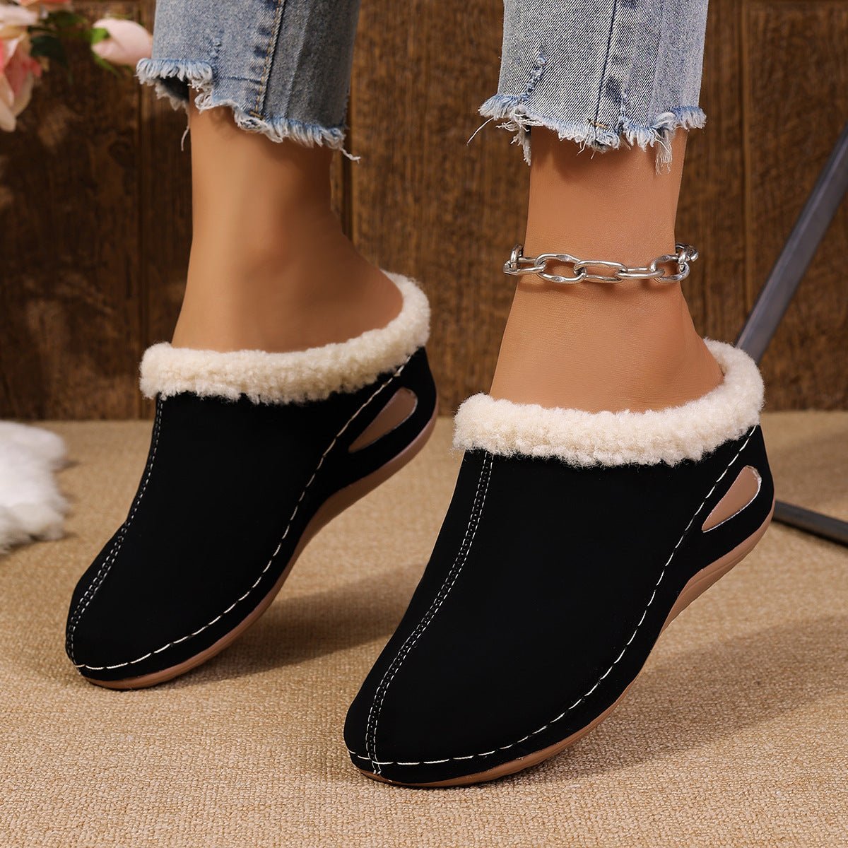 Fashion Plush Slippers Outdoor Wedges Sandals Women's Garden Shoes - Oopsdadforgot.com